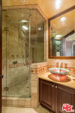 119 Via Marina, Marina Del Rey, CA 90292