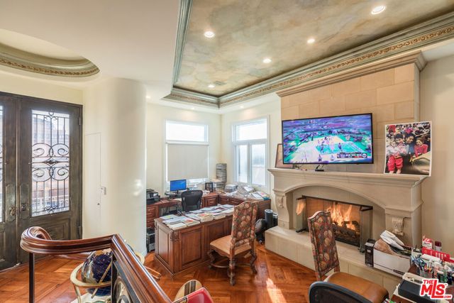 119 Via Marina, Marina Del Rey, CA 90292
