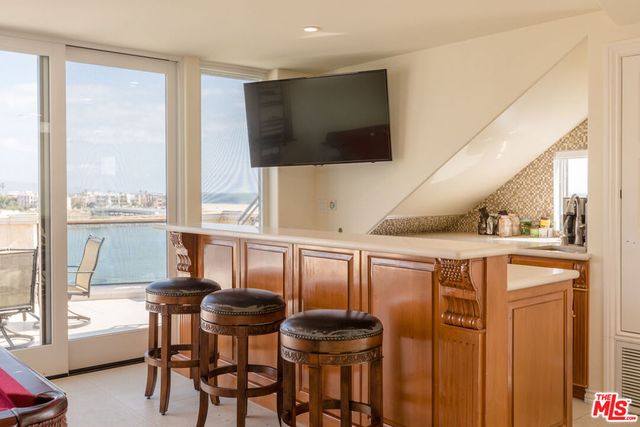 119 Via Marina, Marina Del Rey, CA 90292
