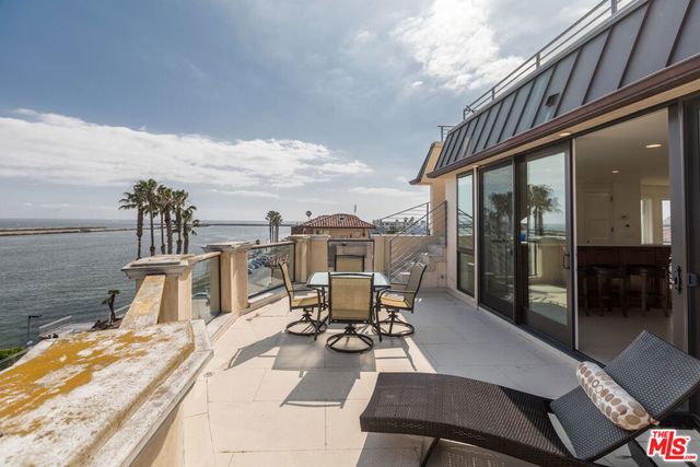 119 Via Marina, Marina Del Rey, CA 90292