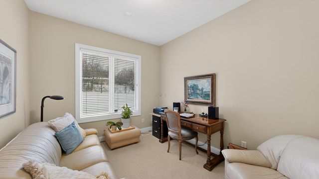 4282 Berkshire Road SW, Rochester, MN 55902