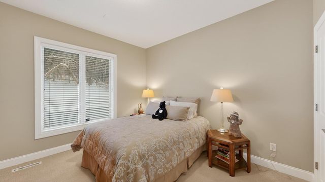 4282 Berkshire Road SW, Rochester, MN 55902