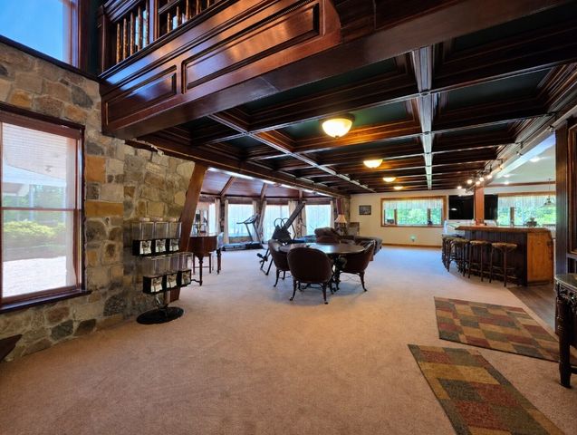 10163 SAMPSON Road, Erie, PA 16509