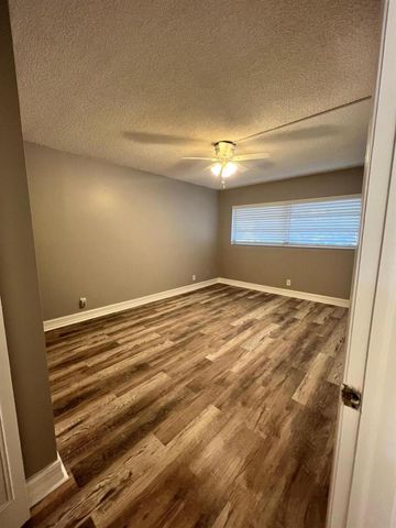 1340 NE 28th Avenue 243, Pompano Beach, FL 33062