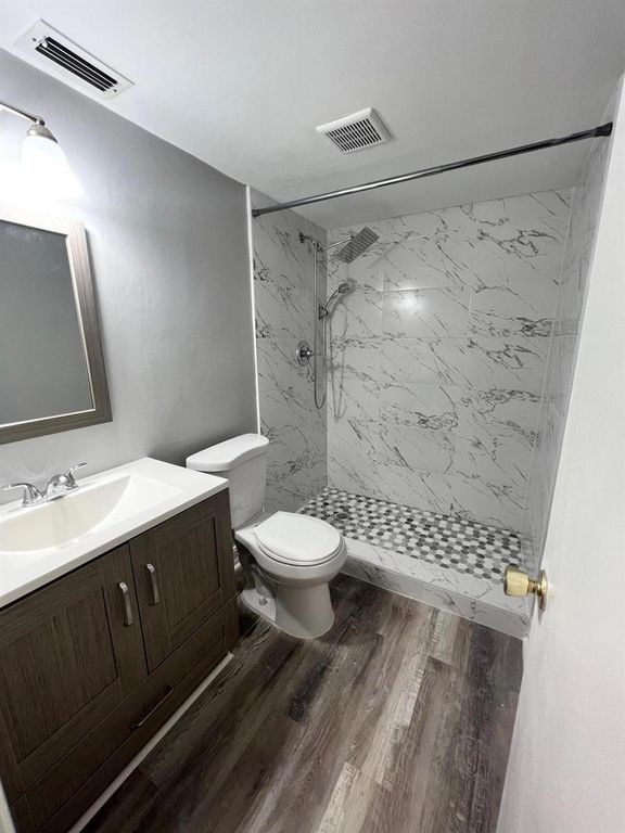 1340 NE 28th Avenue 243, Pompano Beach, FL 33062