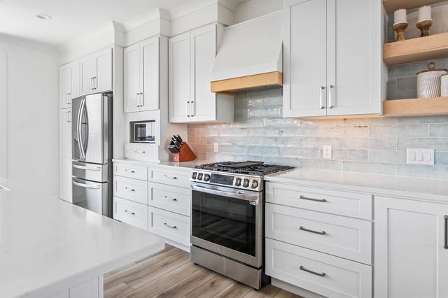 49 Howard Avenue 1, Grand Haven, MI 49517