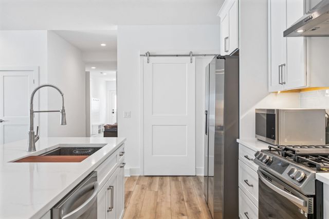 49 Howard Avenue 1, Grand Haven, MI 49517