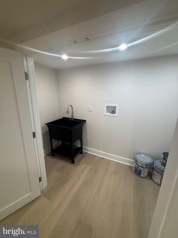 31 BERKLEY RD, Broomall, PA 19008