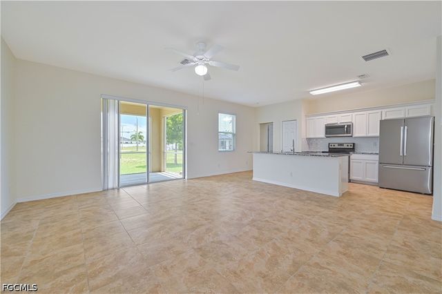 4402 NW 32nd TER, Cape Coral, FL 33993