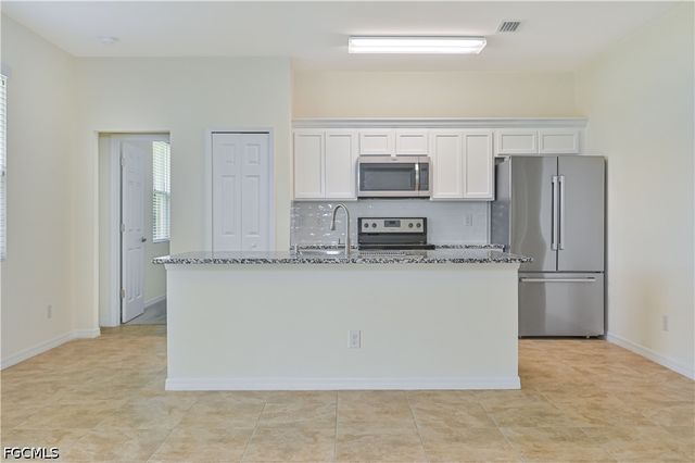 4402 NW 32nd TER, Cape Coral, FL 33993