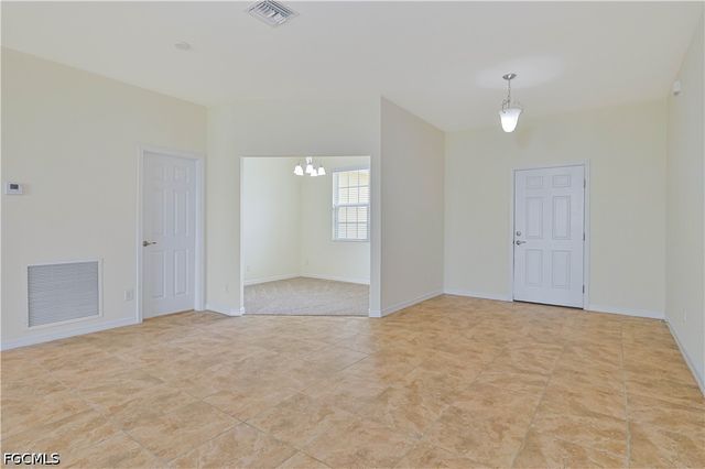 4402 NW 32nd TER, Cape Coral, FL 33993