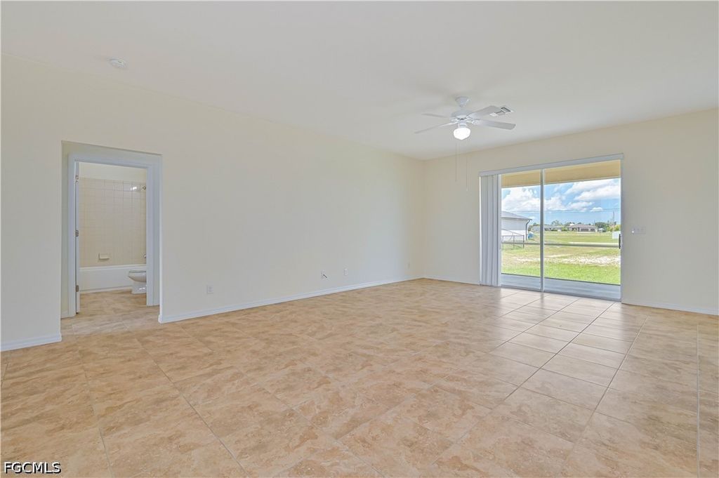Image 12 of property listing at 4402 NW 32nd TER, Cape Coral, FL 33993
