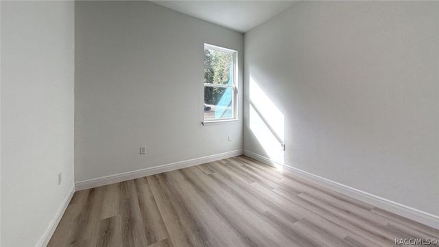 9481 N Stafford Drive, Citrus Springs, FL 34433