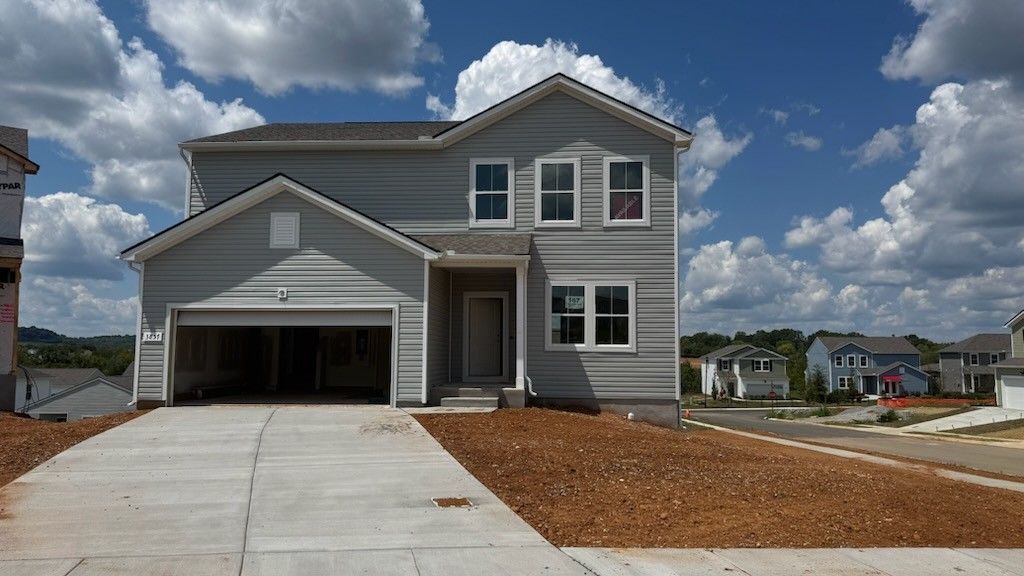 3857 Kindler Ct, Columbia, TN 38401