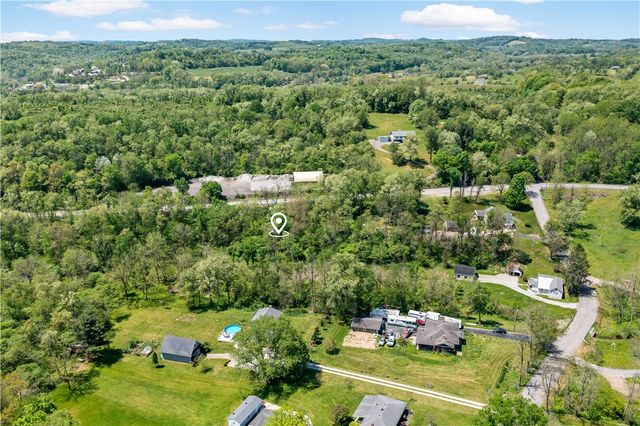 20 Coleman Road, Cecil, PA 15057