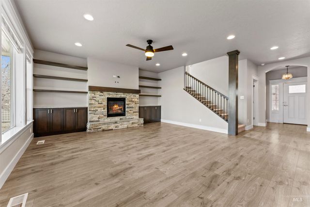 4878 N Botticelli Avenue, Meridian, ID 83646