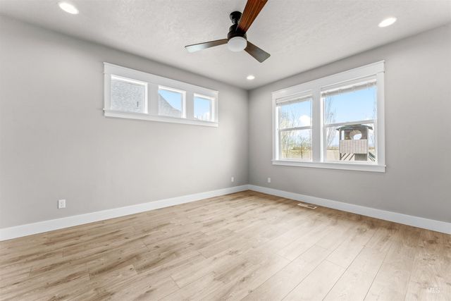 4878 N Botticelli Avenue, Meridian, ID 83646