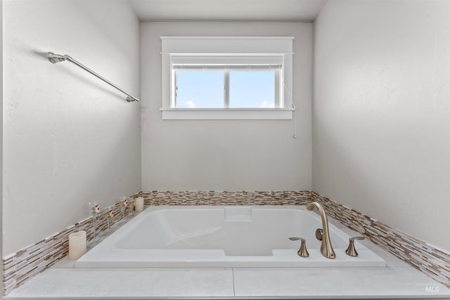 4878 N Botticelli Avenue, Meridian, ID 83646