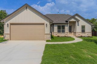 458 Jim Walters Drive, Runaway Bay, TX 76426