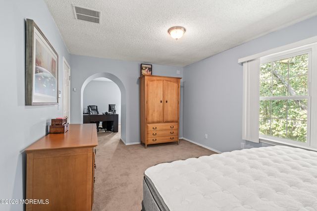 39 Gimbel Place, Ocean Twp, NJ 07712