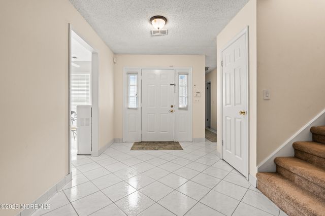 39 Gimbel Place, Ocean Twp, NJ 07712