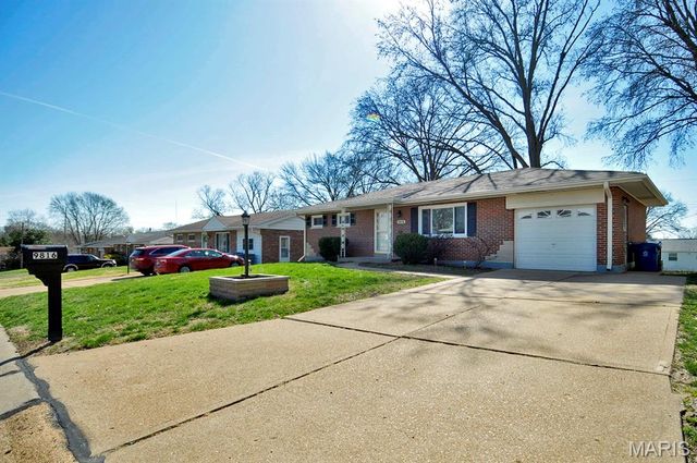9816 Lakeford Lane, Unincorporated, MO 63123