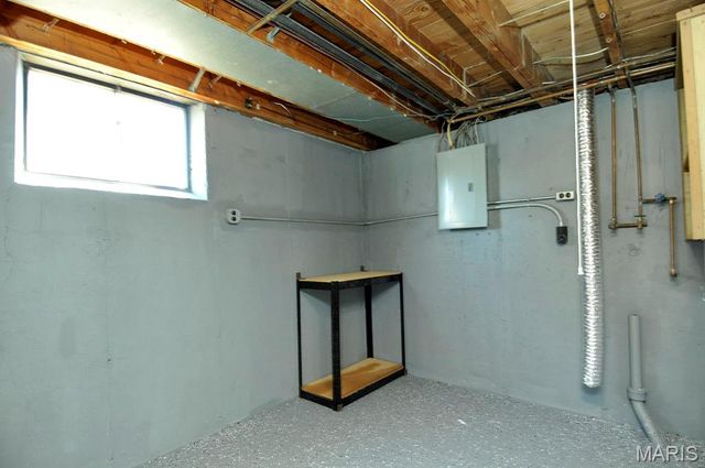 9816 Lakeford Lane, Unincorporated, MO 63123