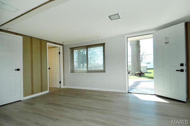 9816 Lakeford Lane, Unincorporated, MO 63123