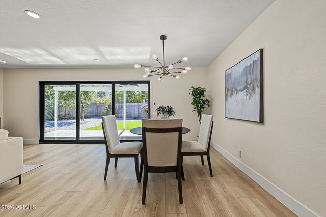 1330 E CATALINA Drive, Phoenix, AZ 85014