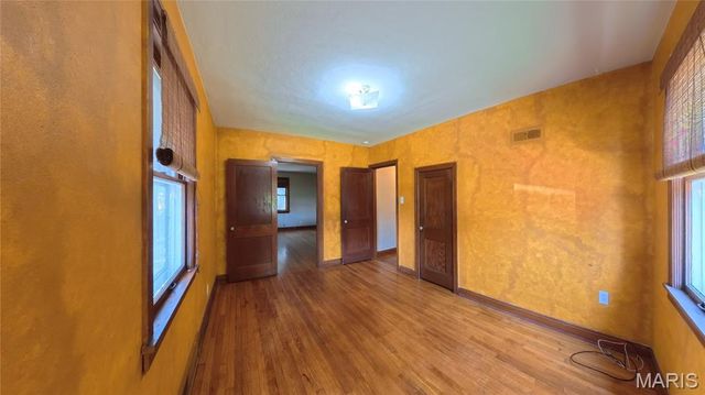 317 Roosevelt Street, Lebanon, IL 62254