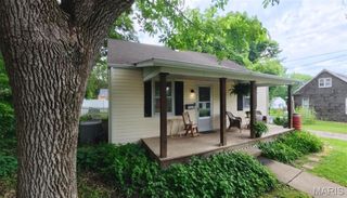 317 Roosevelt Street, Lebanon, IL 62254