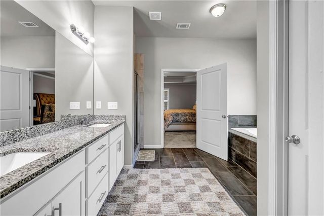 316 Baylee Ridge Circle, Dacula, GA 30019