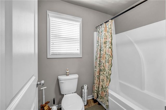 316 Baylee Ridge Circle, Dacula, GA 30019