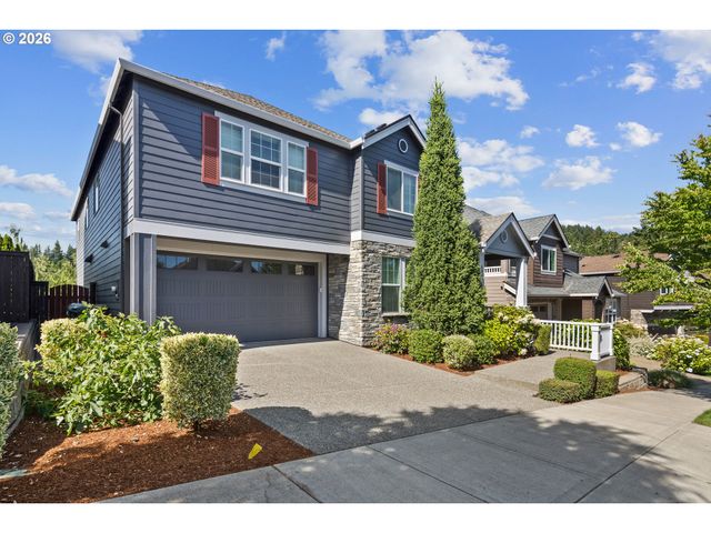 5832 Nw BANNISTER Dr, Portland, OR 97229