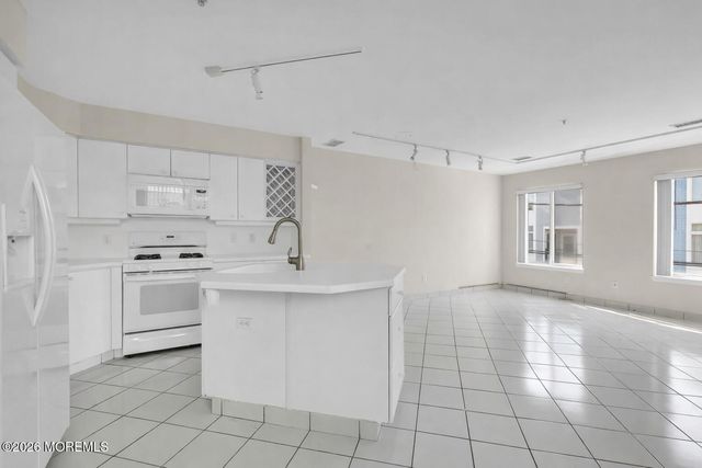 5 River Street, Sea Bright, NJ 07760