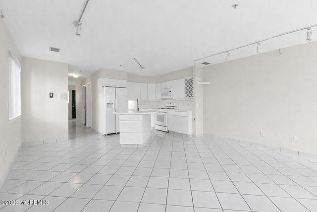 5 River Street, Sea Bright, NJ 07760