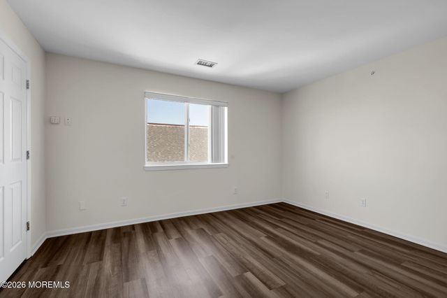 5 River Street, Sea Bright, NJ 07760