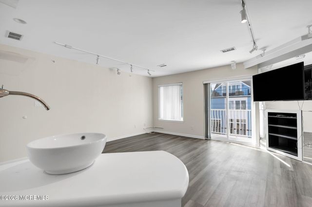 5 River Street, Sea Bright, NJ 07760