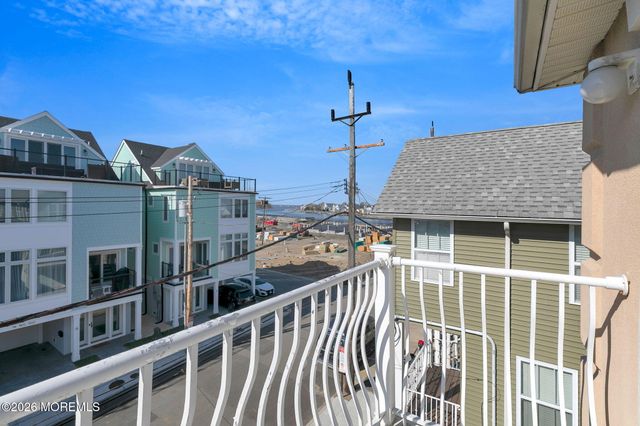 5 River Street, Sea Bright, NJ 07760