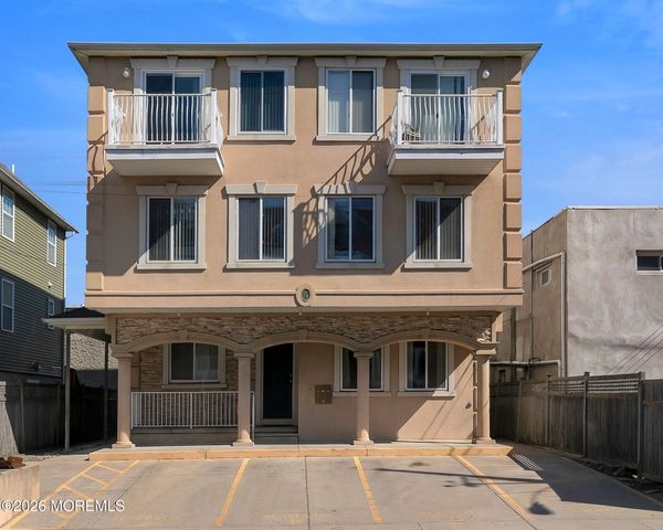 5 River Street, Sea Bright, NJ 07760
