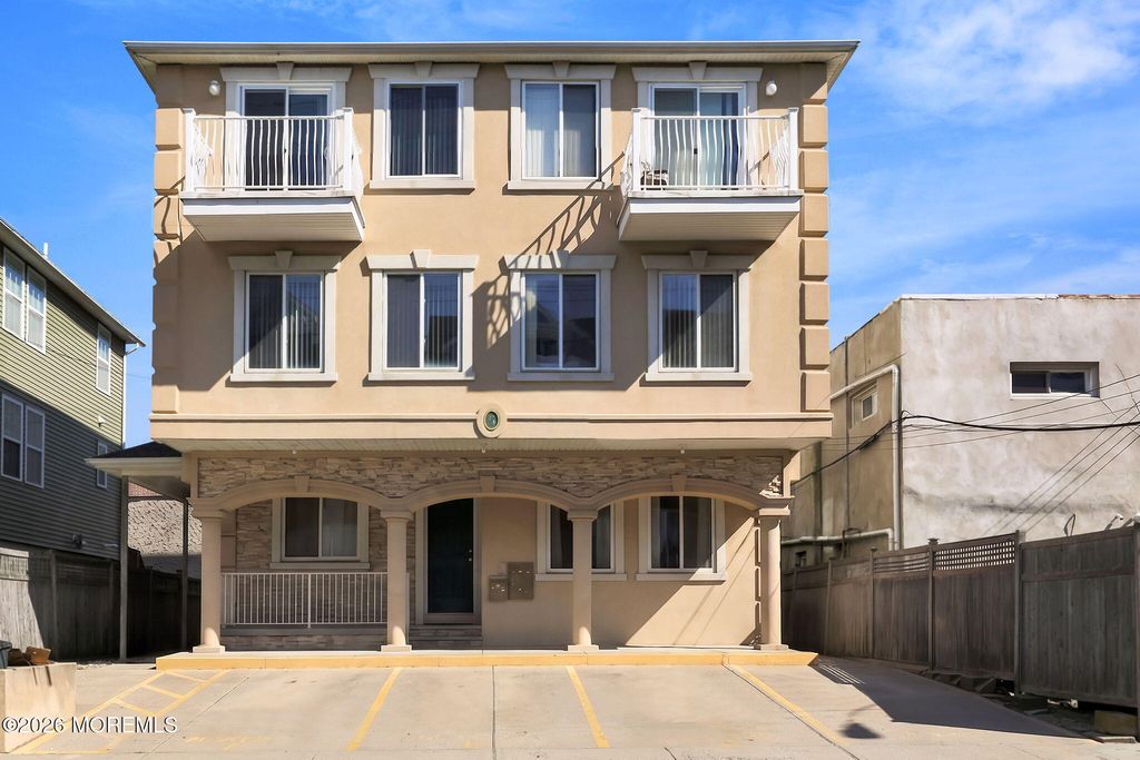 5 River Street, Sea Bright, NJ 07760