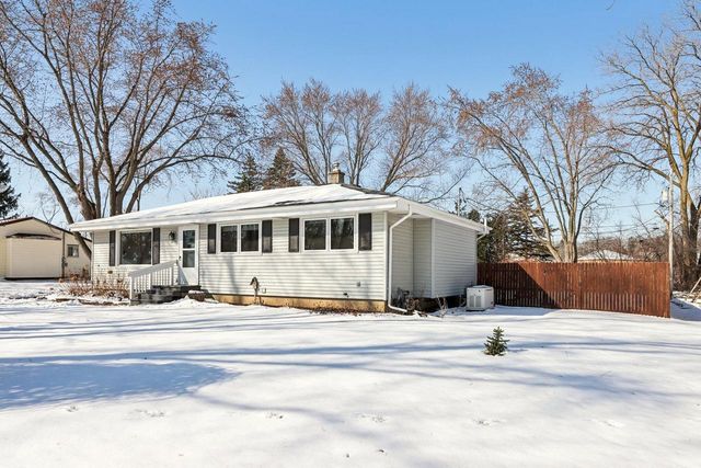 6751 S 111th STREET, Franklin, WI 53132