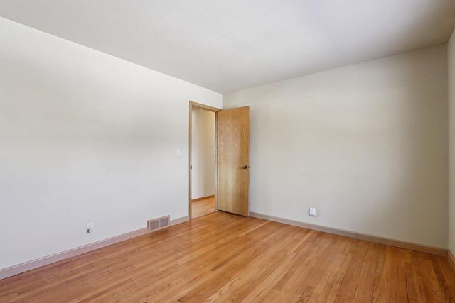 6751 S 111th STREET, Franklin, WI 53132