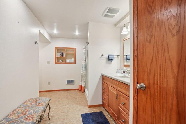 6751 S 111th STREET, Franklin, WI 53132