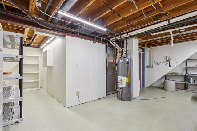 6751 S 111th STREET, Franklin, WI 53132