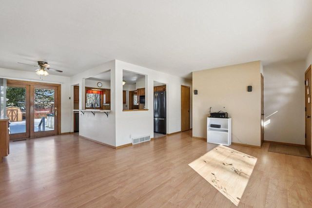 6751 S 111th STREET, Franklin, WI 53132