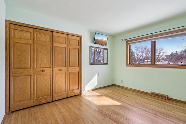 6751 S 111th STREET, Franklin, WI 53132