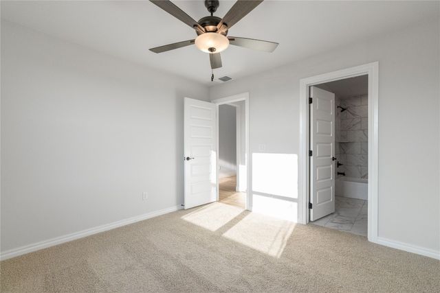 11620 Grace Boulevard, Yukon, OK 73099