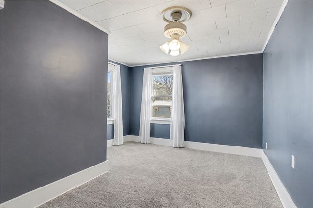 217 Peart Avenue, Irondequoit, NY 14622