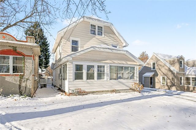 217 Peart Avenue, Irondequoit, NY 14622